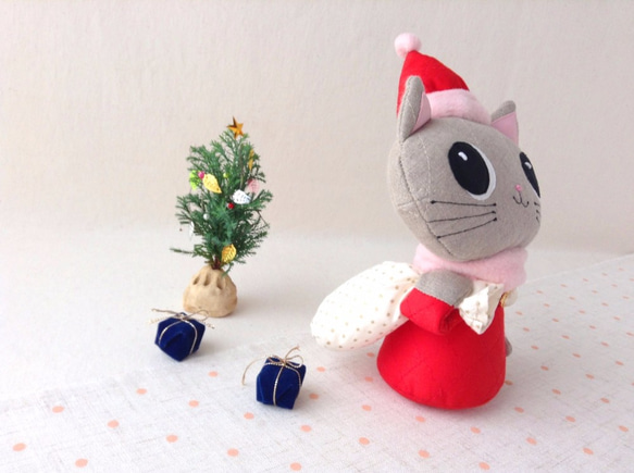 【受注制作】クリスマス 猫のぬいぐるみ 2枚目の画像