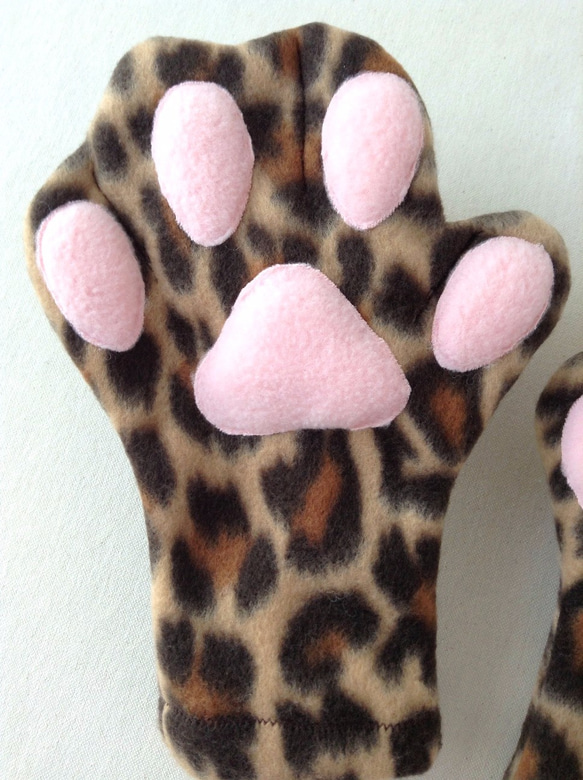 猫の手 手袋（ヒョウ柄） 4枚目の画像