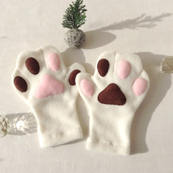 白猫の手　手袋（まだら肉球） 2枚目の画像