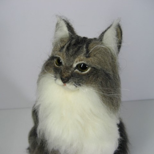 羊毛フェルト 猫 ☆☆ページ 羊毛フェルト 猫 サイベリアン ブルー系 お座り 羊毛フェルト