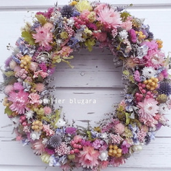 八ヶ岳〜春の小花を集めて淡いピンクWreath26cm 2枚目の画像