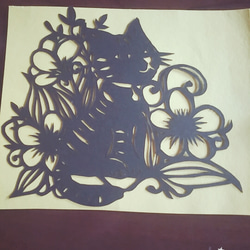 猫の切り絵。4枚 3枚目の画像