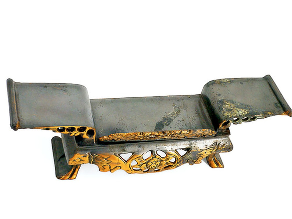 復古蝕刻鐵祀桌，中國清代舊風格，大翅膀(SKU16) 第9張的照片