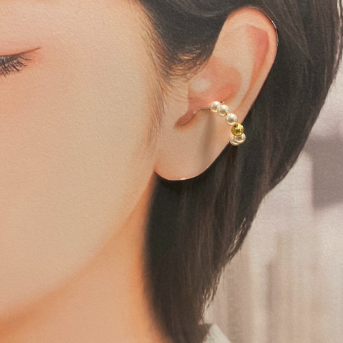 新品 スワロフスキー イヤーカフ 片耳用 SWAROVSKI クリスタル 新品 スワロフスキー イヤーカフ 片耳用 SWAROVSKI クリスタル