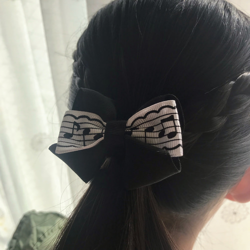 ビッグリボン♡ピアノ鍵盤柄リボン音符♪入園入学式♡発表会