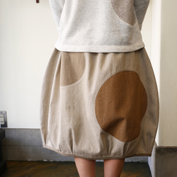 木の実の{raku raku} ベージュデニム バルーンスカート70cm丈 4枚目の画像