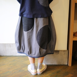 木の実の{raku raku}グレーデニム バルーンスカート70cm丈 4枚目の画像
