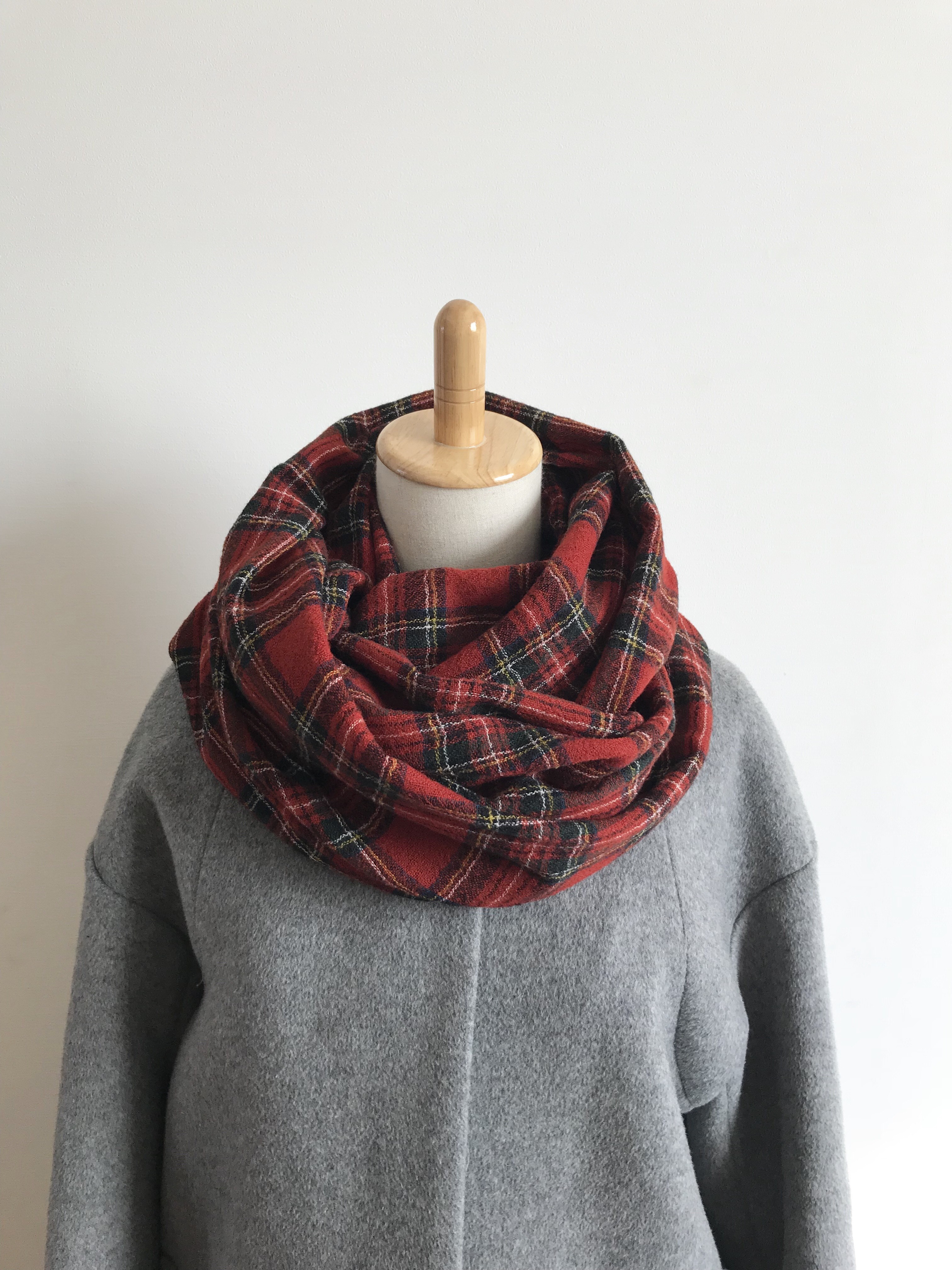 ウールガーゼのスヌード＊レッド×ブラック、グリーン、ホワイト&イエロー、ネイビーライン