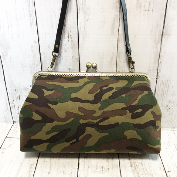 迷彩柄 がま口バッグ 本革ショルダー付き ハンドメイド ショルダー 