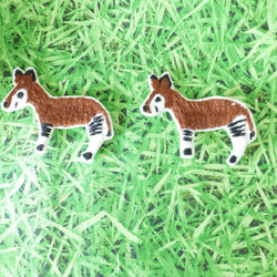 刺繡胸針Okapi 第3張的照片