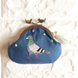 刺繍のミニがまぐち 鳥の口金 鳩 青 がま口 Pandafactory 通販 8247907