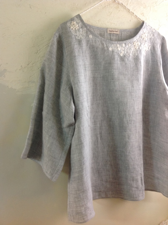 CSSBR1野花と忘れな草の刺繍レースの 遠州織りリネンブラウス 受注製作品 C1532411972(11700円)