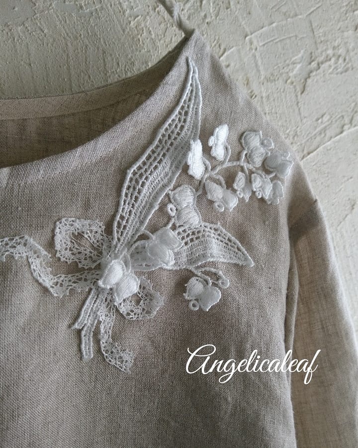 すずらんの刺繍レースのブラウス ナチュラルフレンチリネン
