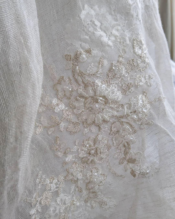 キラキラ♪ビーズ刺繍のやわらかリネンガーゼ♪ ビーズ刺繍レースストール 一枚 E1209732935(9295円)