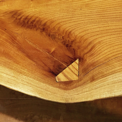木と暮らそう　国産ケヤキの贅沢ローテーブル 　無垢　一枚板 5枚目の画像