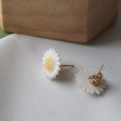 雛菊 耳環 耳夾 手工黏土裱花 可訂製 第1張的照片