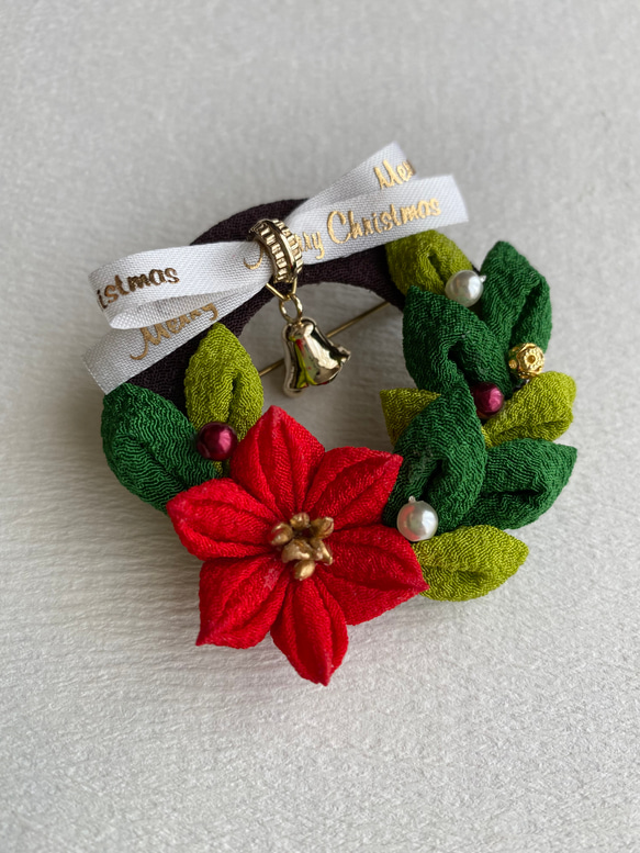 リースのブローチ クリスマスリースのブローチ（mini-6） | iichi 日々の暮らしを