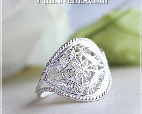 0_9ec94b26ec77739d94f695f7697a