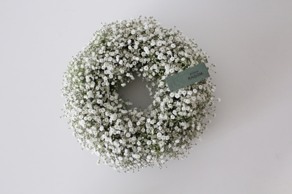 かすみ草リースフラワー白＊2025＊ギフトにも＊そのままドライフラワーになります！ 2枚目の画像