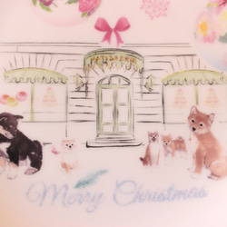 【限定・冬支度ハンドメイド２０２０】柴犬さん☆みんなでクリスマスケーキのお買い物♪・１９㎝プレート「ポーセラーツ」 3枚目の画像