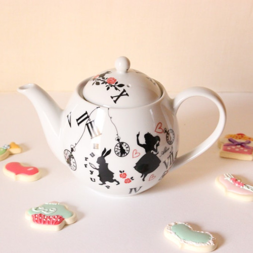 大人かわいいアリス☆白うさぎの懐中時計とアリスのティーポット