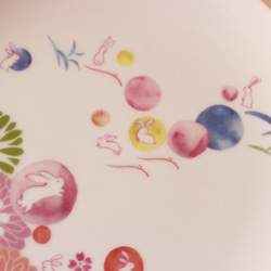 お月見うさぎ☆かわいいうさぎと菊の和柄１９㎝プレート「ポーセラーツ」 4枚目の画像