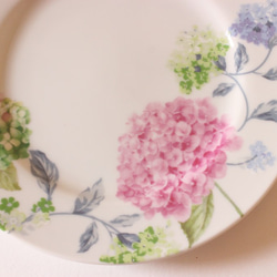 紫陽花☆雨に咲く紫陽花（ピンク系）の１９㎝プレート「ポーセラーツ」 4枚目の画像
