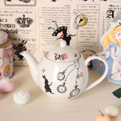 セール！レアカワイイ！アリスのティーポット 楽天市場】ティーポット 550ml アリスインワンダーランド ポット