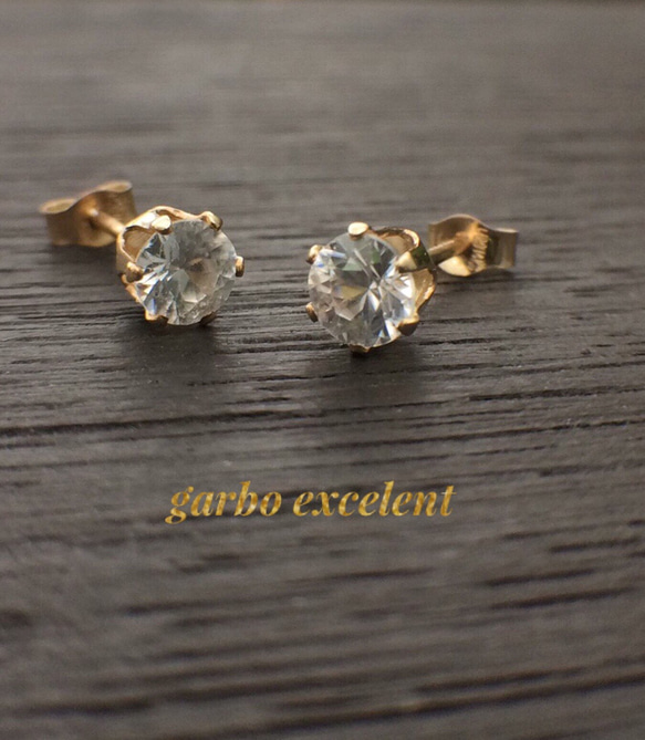 天然石☆クローバーホワイトシェル×ジルコニアのピアス14kgf 天然石