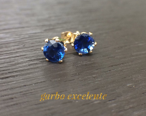 再販 天然石カイヤナイトのスタッドピアス 4mm 14kgf/シルバー925