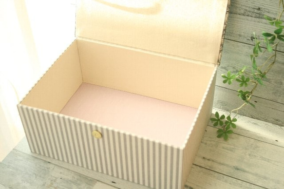 リバティ　おもちゃ箱　おおきな収納ボックス  メイモリス 3枚目の画像