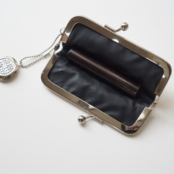 [Nishijin-ori 黑色、銀色未使用的絲綢帶重製印章盒] 用於結婚禮物和生日禮物。 第3張的照片