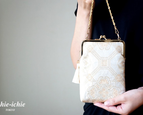 金箔 小さめパーティーバック、スマホケース、スマホポーチ がま口