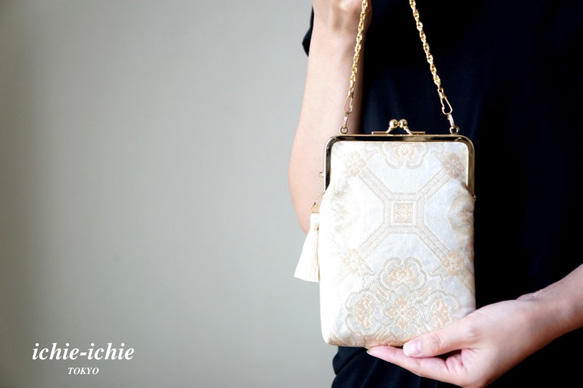 金箔 小さめパーティーバック、スマホケース、スマホポーチ がま口