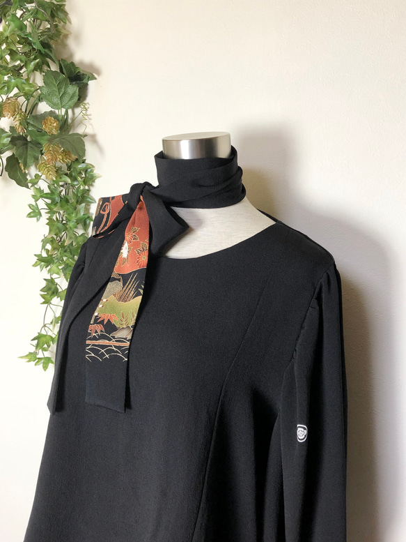 着物リメイク　留袖　バルーン袖のパンツセットアップ　ボウタイ付き 9枚目の画像