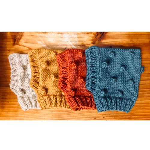 新作♪ 手編み □ ぽこぽこ 水玉 の ニット帽 □ ホッブルの