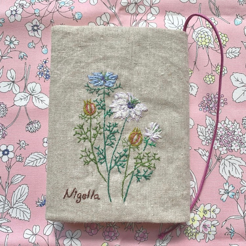 ハンドメイド手刺繍がま口ブックカバー☆イルカメ様専用です その他