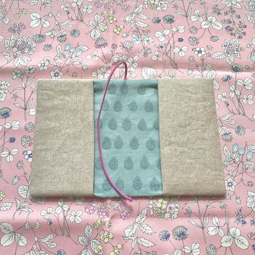 ハンドメイド手刺繍がま口ブックカバー☆イルカメ様専用です その他