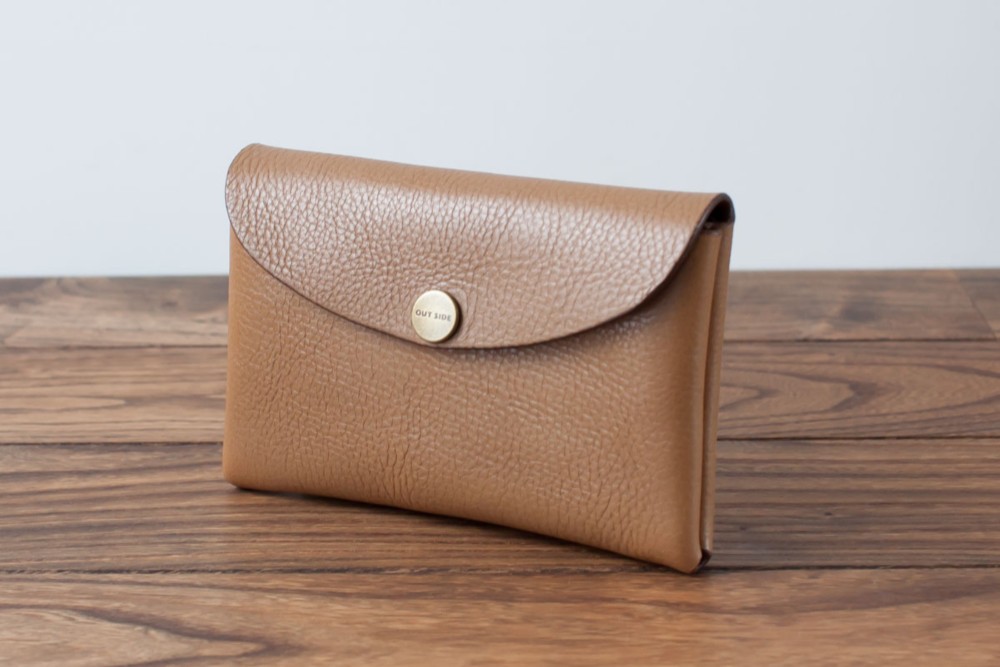 イタリア製牛革のMIDDLE財布 ／ オーク※受注製作