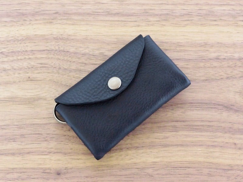 イタリア製牛革のスマートキーケース ／ ネイビー※受注製作