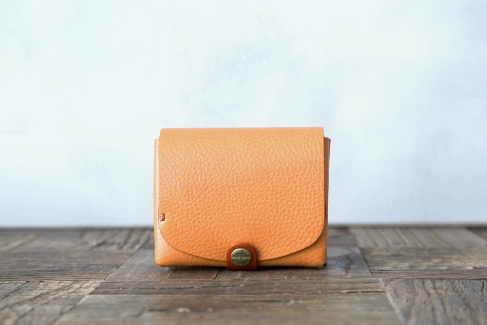 イタリア製牛革の二つ折り財布2 / ナチュラル / ライトブラウン※受注製作