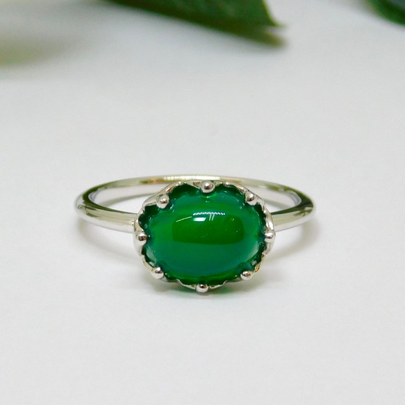 綠色瑪瑙頭飾戒指（銀色） 第3張的照片