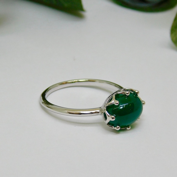 綠色瑪瑙頭飾戒指（銀色） 第5張的照片