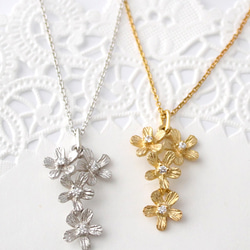 Petit fluer necklace T (k18 plating) 第5張的照片