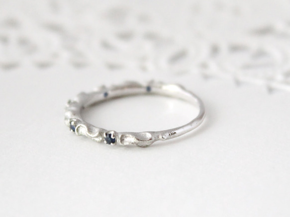 lace ＆ Sapphire ring (rhodium plating) 第3張的照片