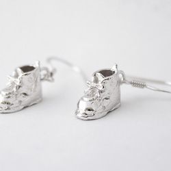 boots pierce (rhodium plating) 第1張的照片