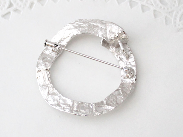 Circle brooch (rhodium plating) 2枚目の画像