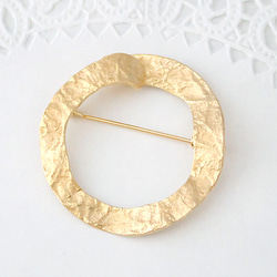 Circle brooch (gold plating) 第1張的照片