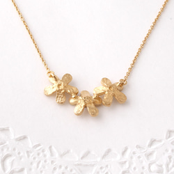 Petit fluer necklace 3 ( gold plating ) 第2張的照片