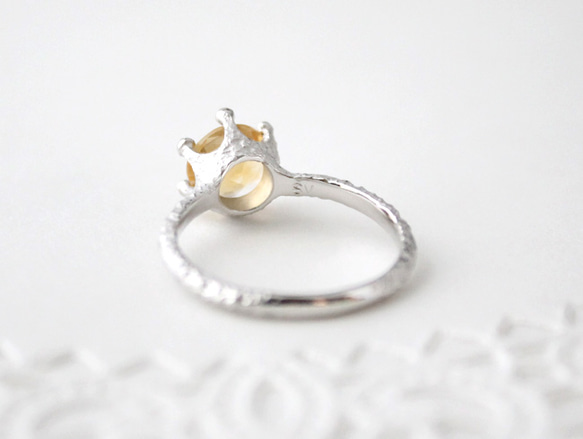 Citrine milk crown ring / rhodium plating 第3張的照片